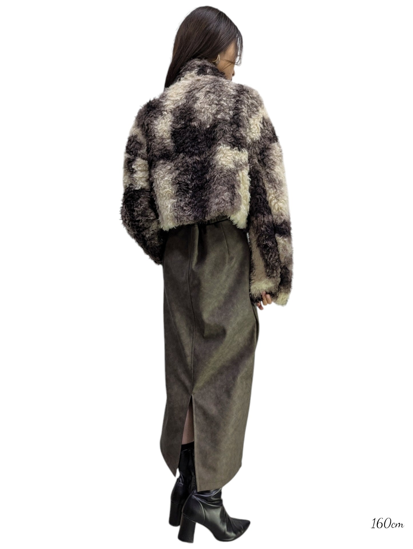 Nuanced Pattern Faux Fur Short Blouson