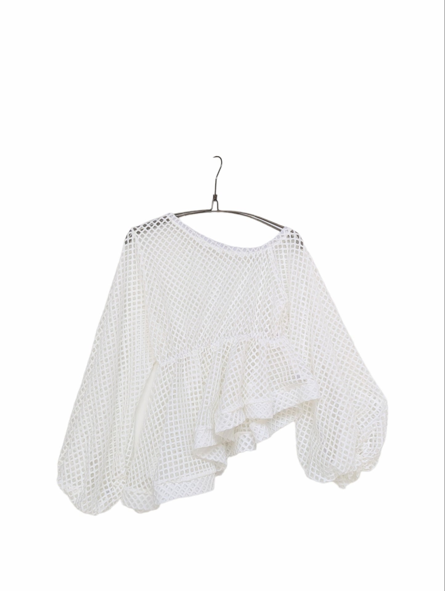 [3 colors] Asymmetrical volume sleeve mesh top