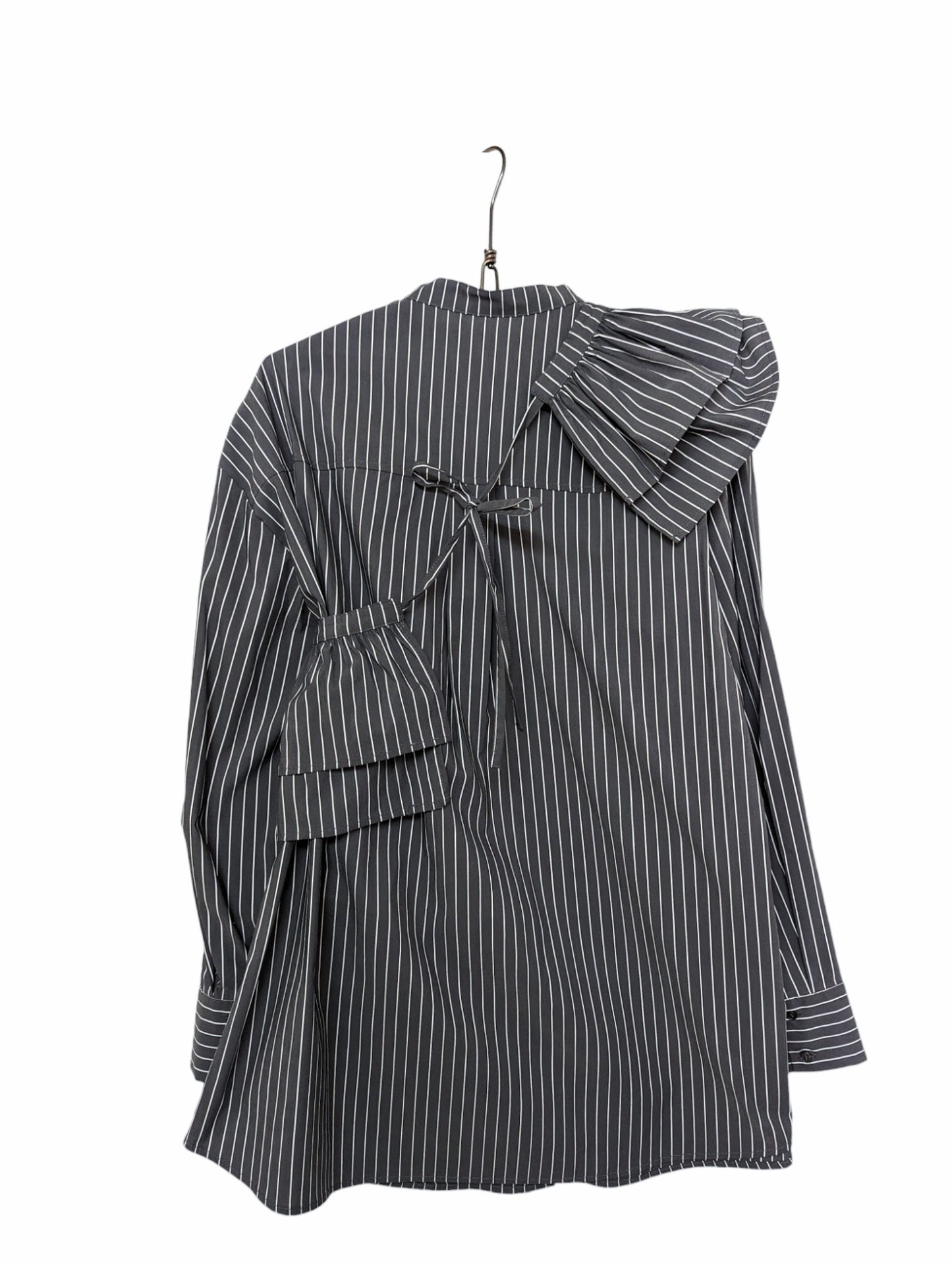 [2colors]Striped shirt with ruffles