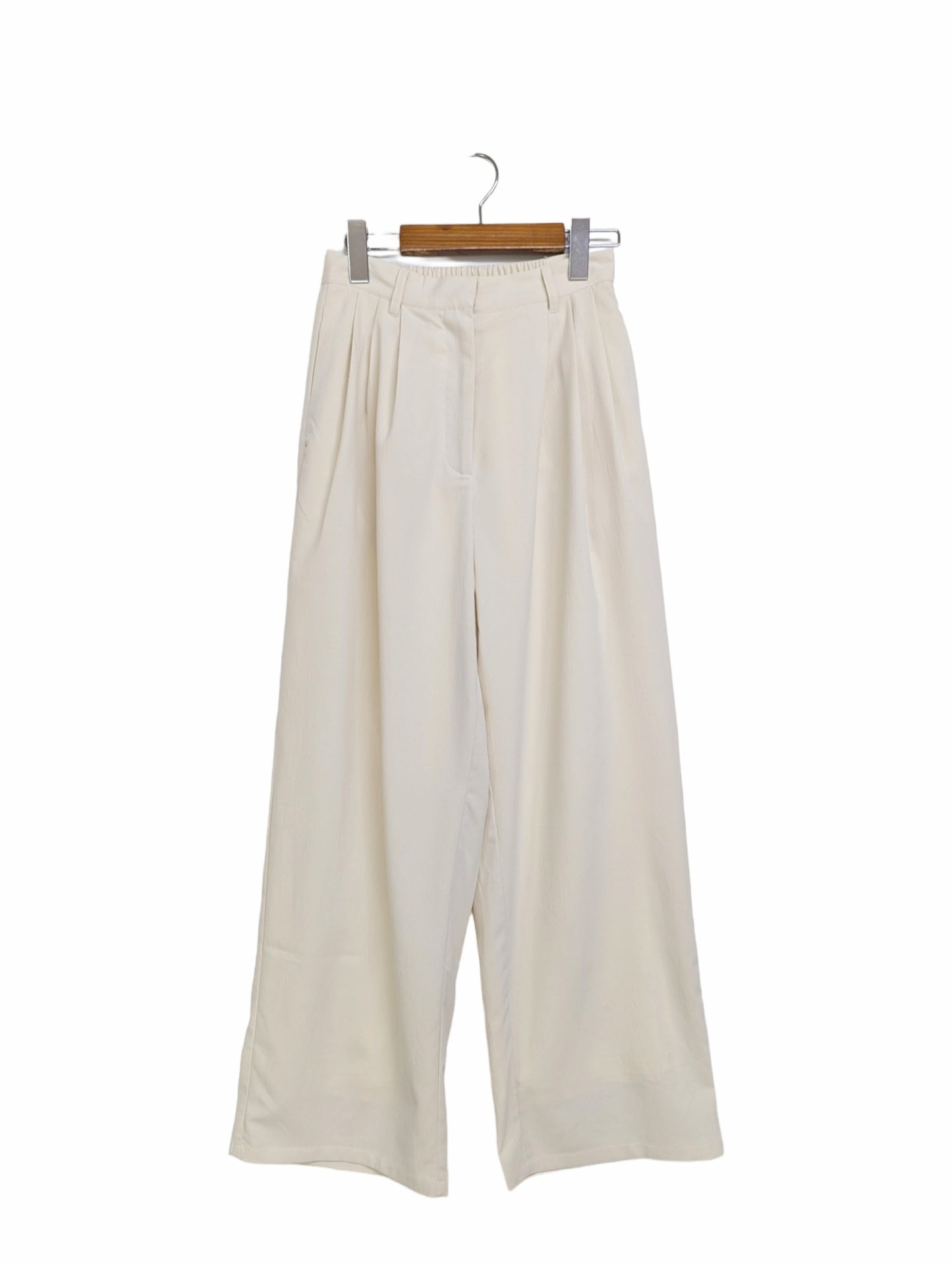 [2 colors] Straight tuck pants in crepe fabric