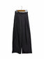 [2 colors] Straight tuck pants in crepe fabric