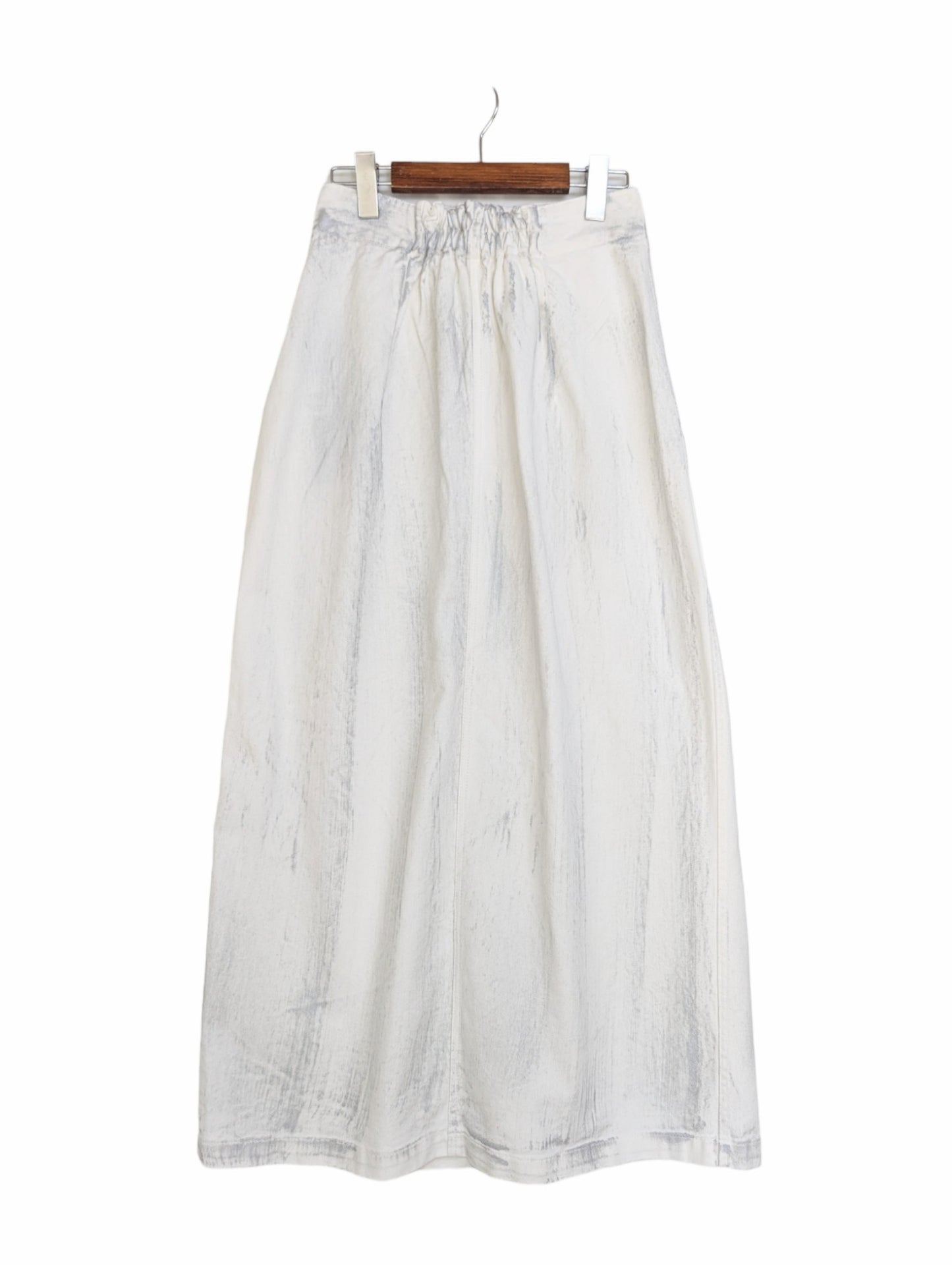 [2 colors] Foil-coated denim skirt