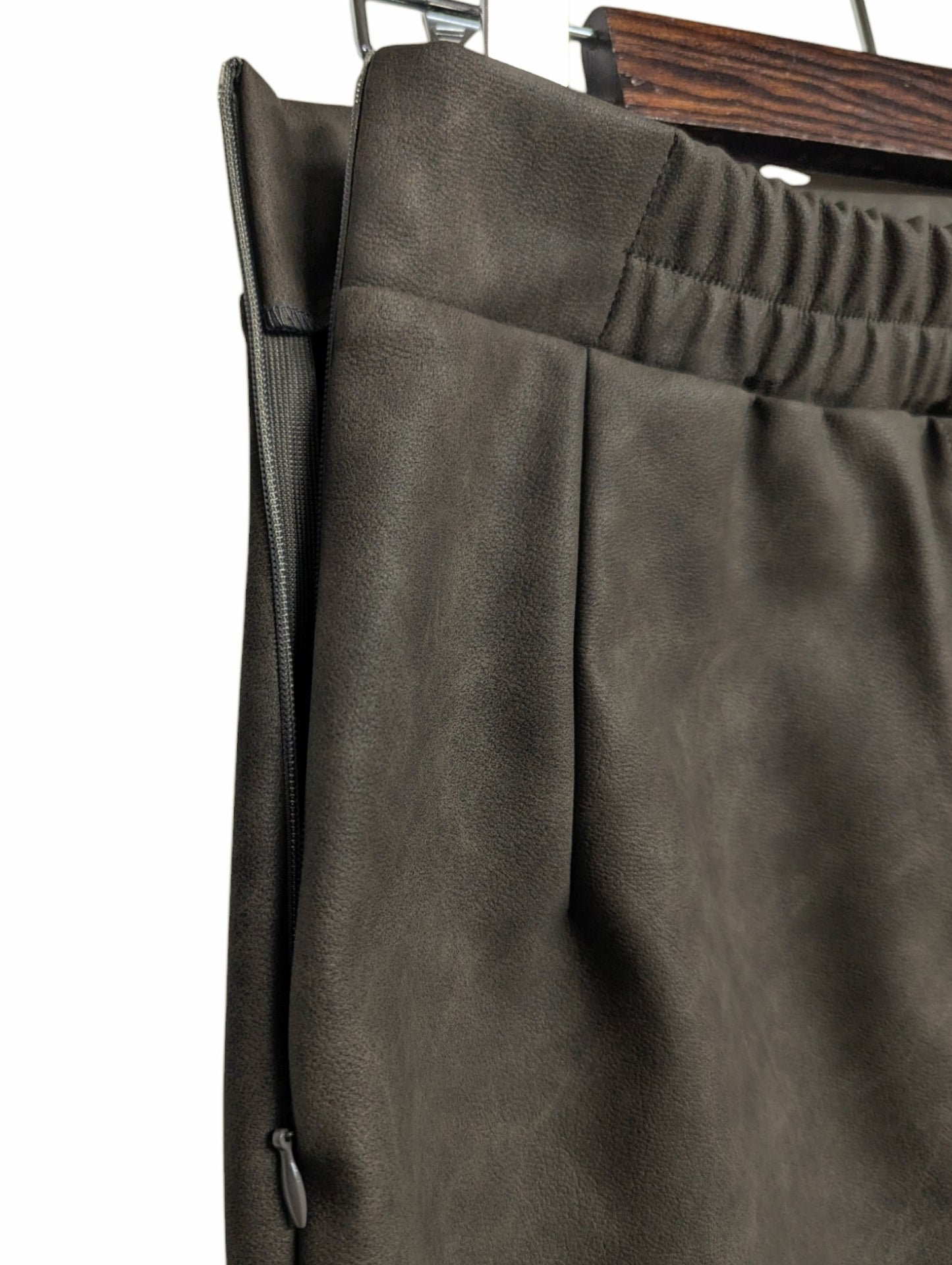 [2 colors] Vintage processed faux leather skirt