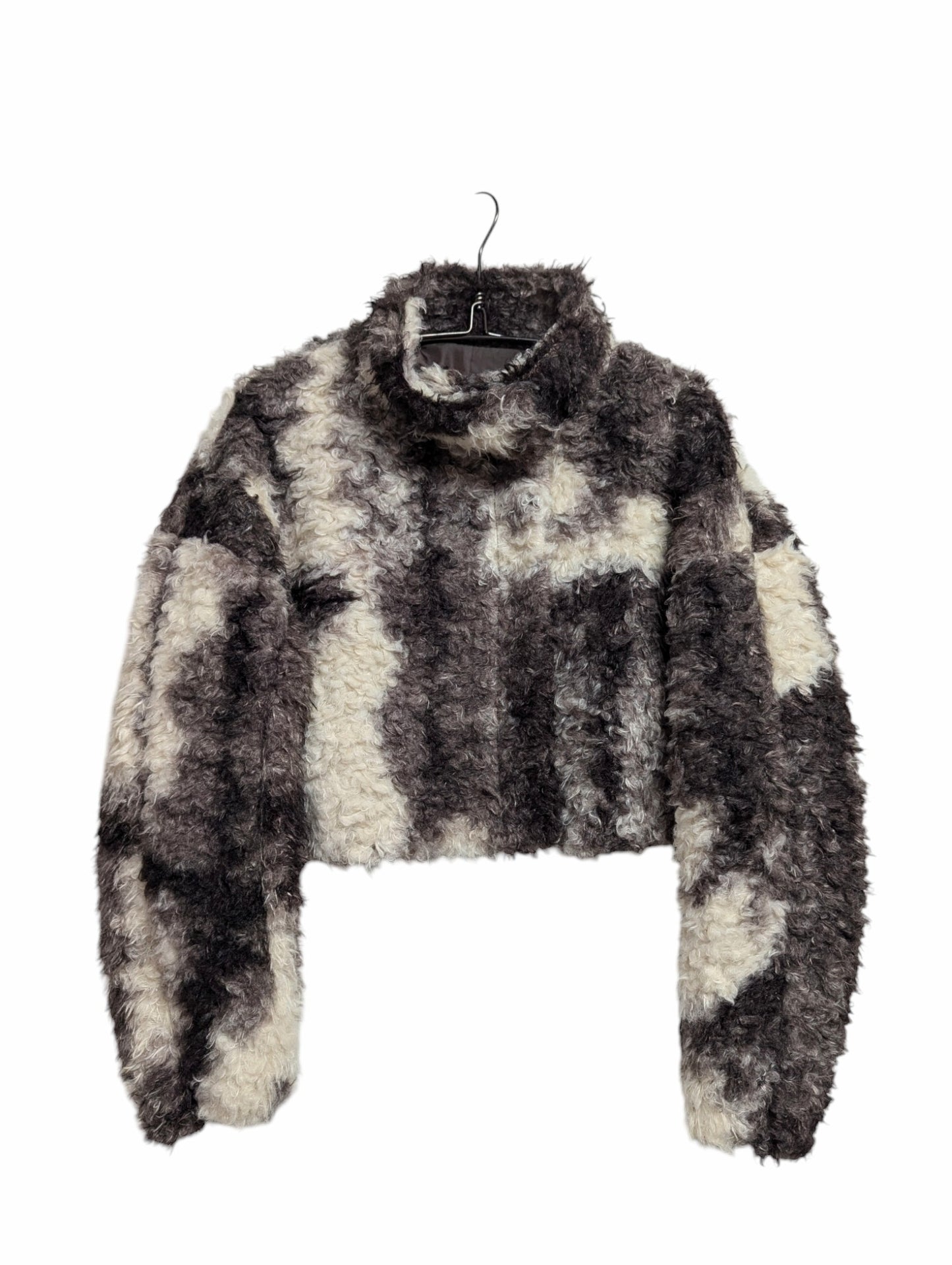 Nuanced Pattern Faux Fur Short Blouson