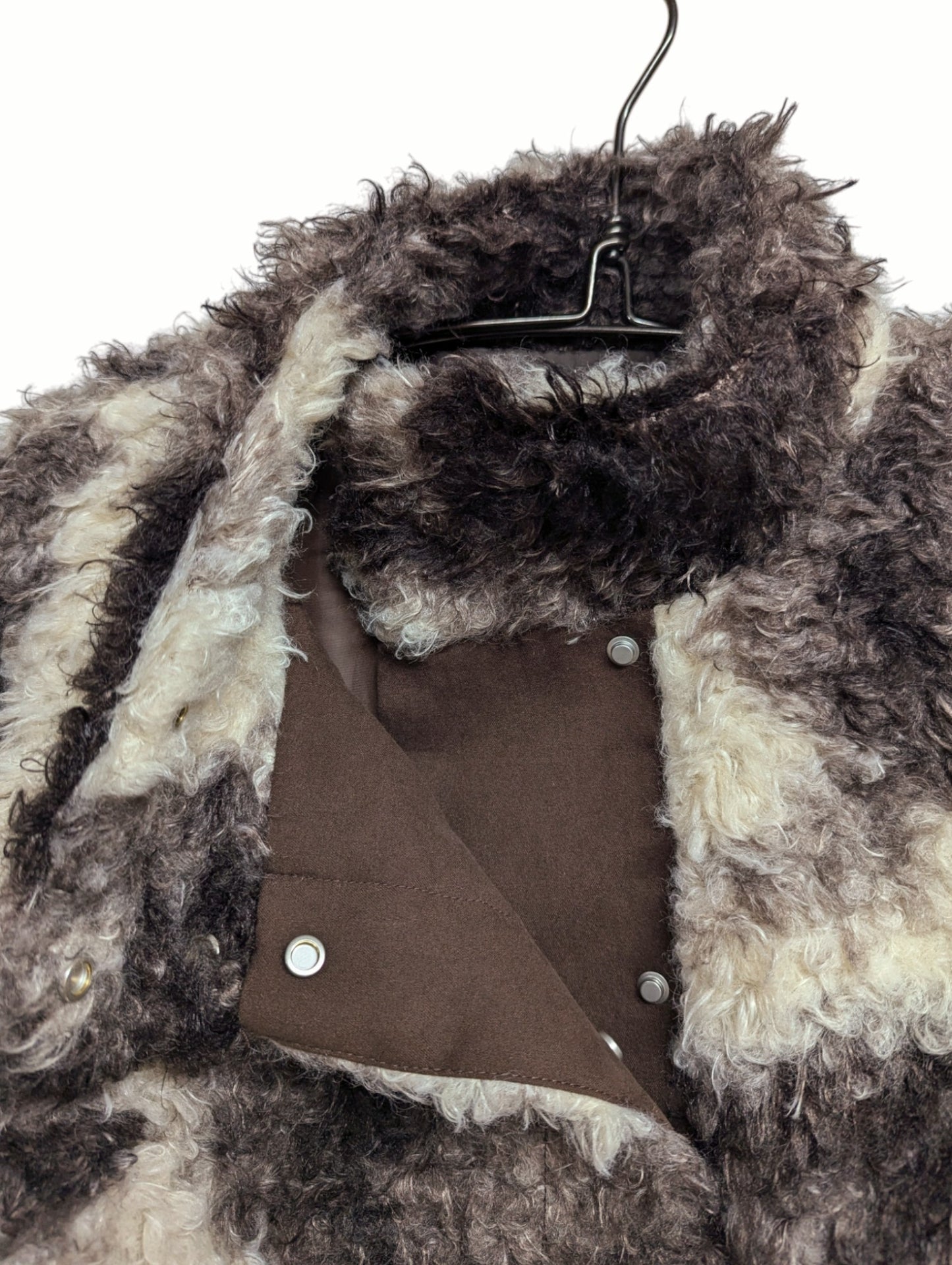 Nuanced Pattern Faux Fur Short Blouson