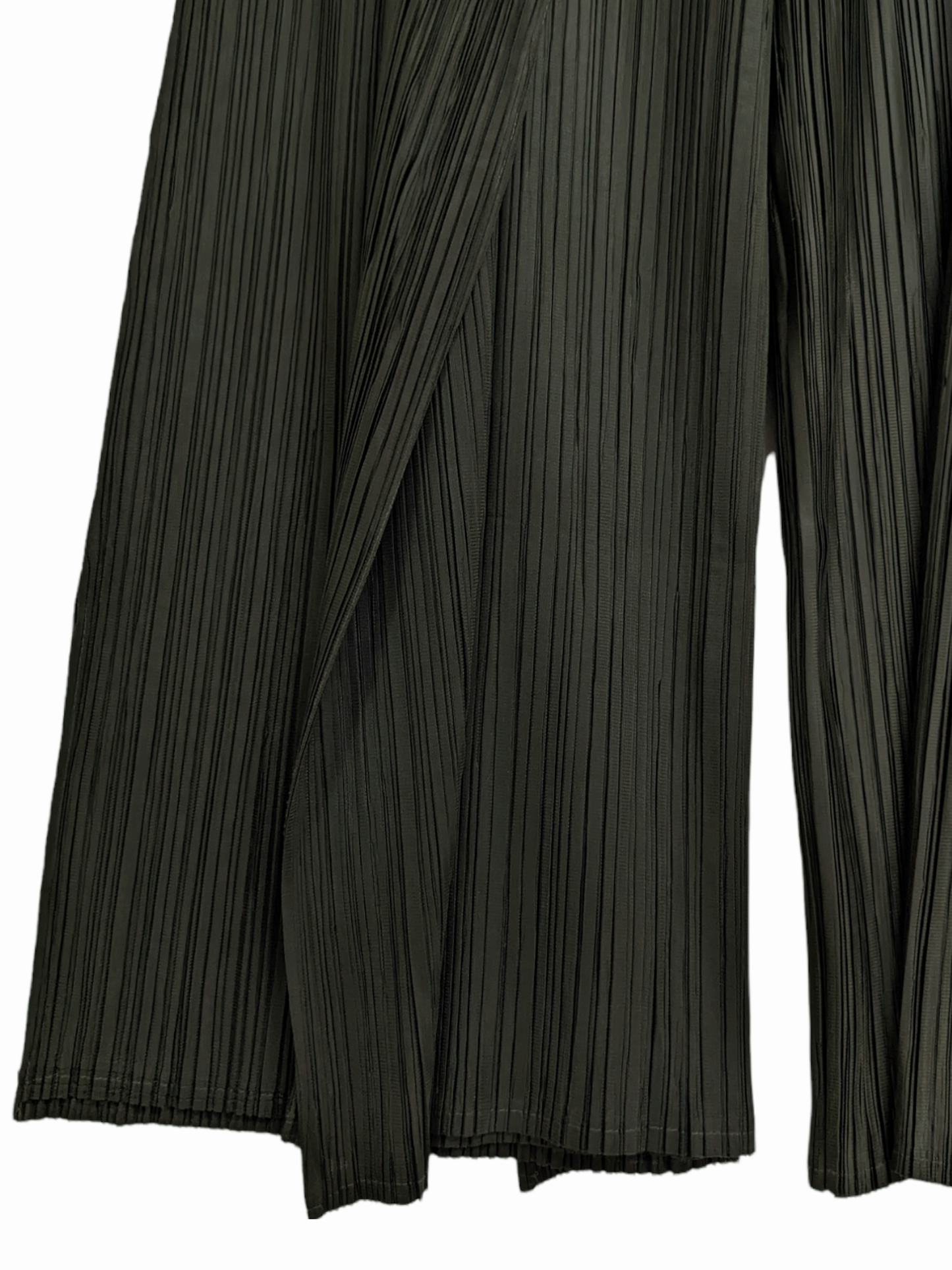 [2 Colors] Pleated Frilled Design Straight Pants