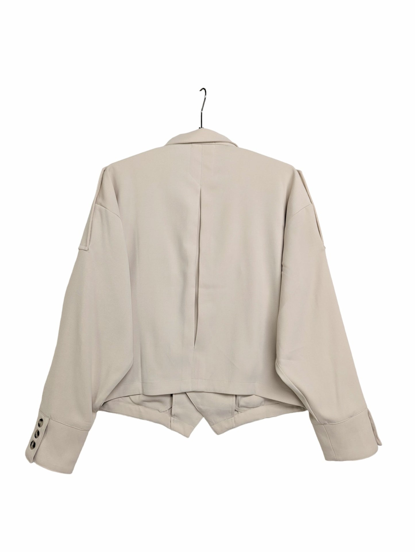 Short length shaped double jacket