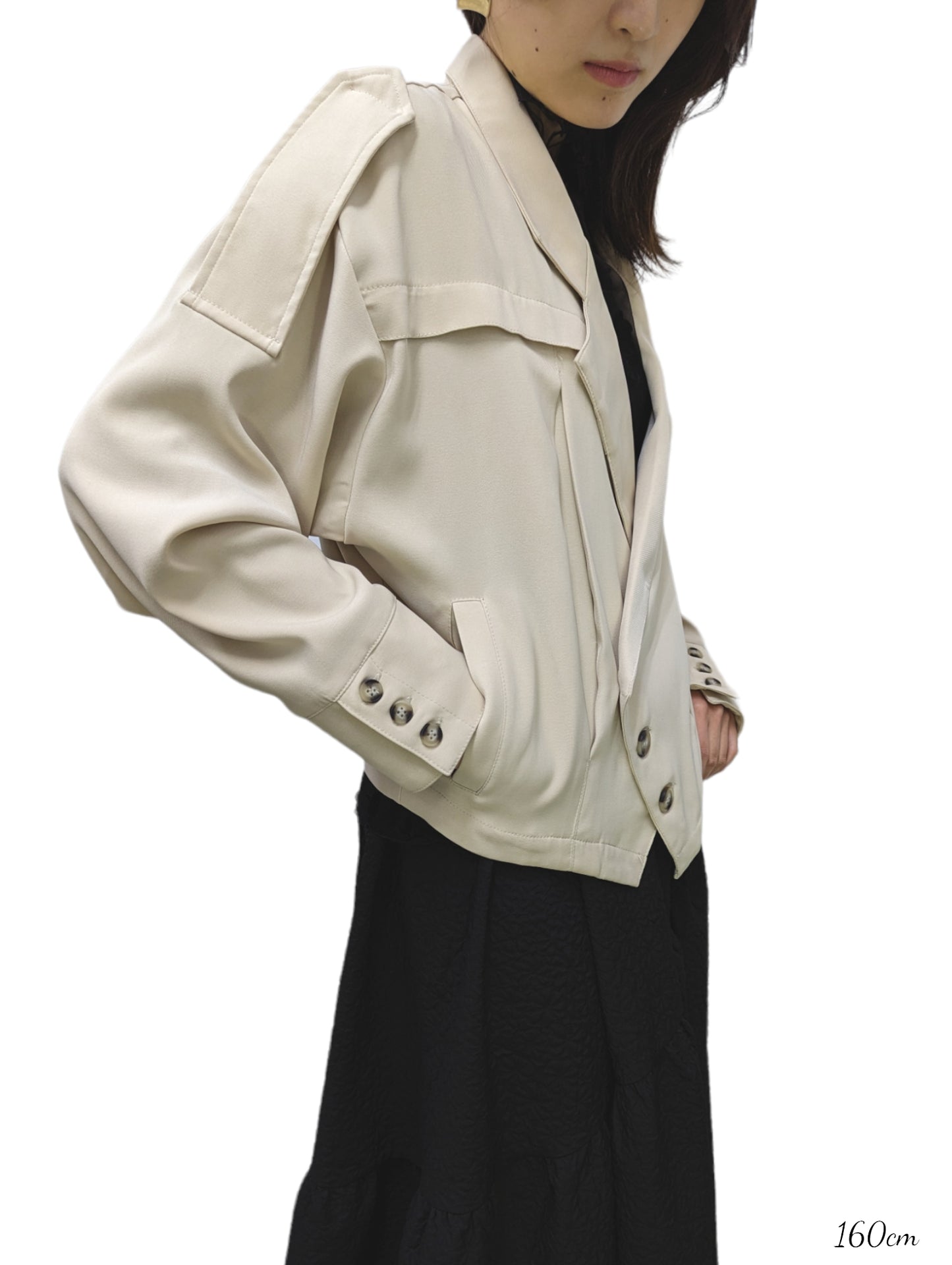 Short length shaped double jacket